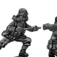 Stormtroopers in gasmasks Panzerschrek team (28mm)