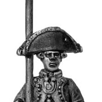 Russian officer, coat with lapels and collar, spontoon, marching (28mm)