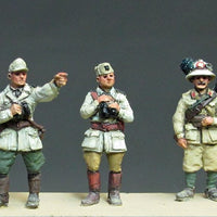 NEW - Italian Officers (20mm)