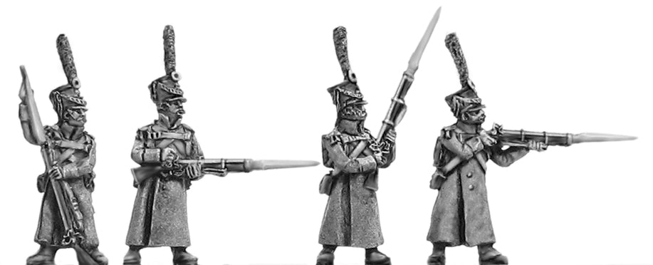 Grenadier in greatcoat firing and loading (18mm)
